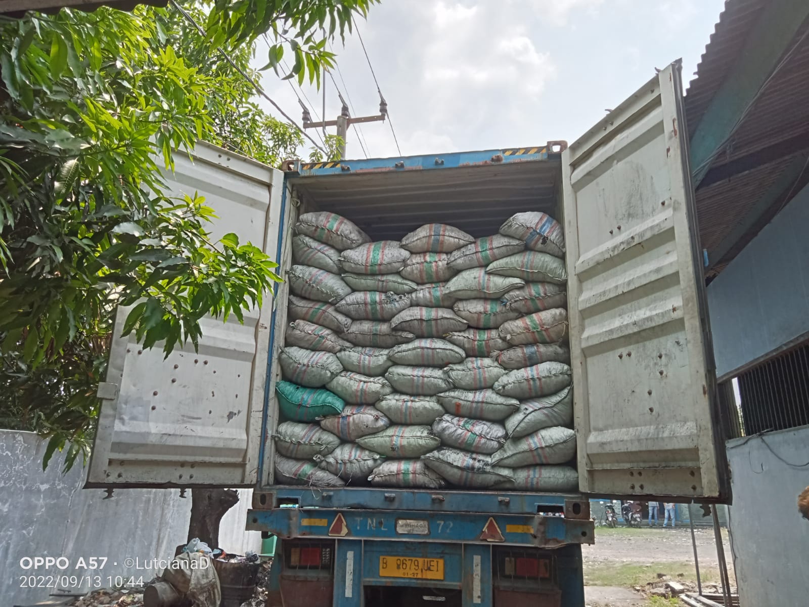 Loading Container